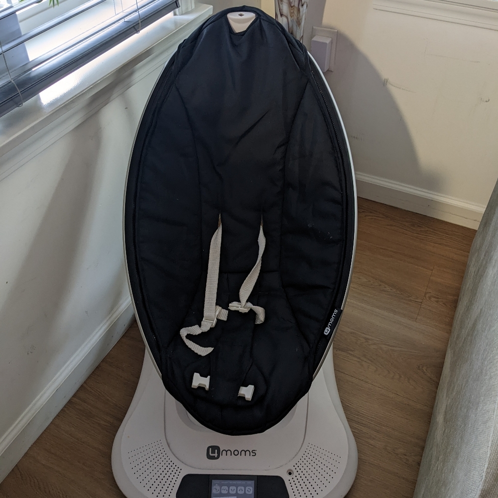 Mamaroo swing